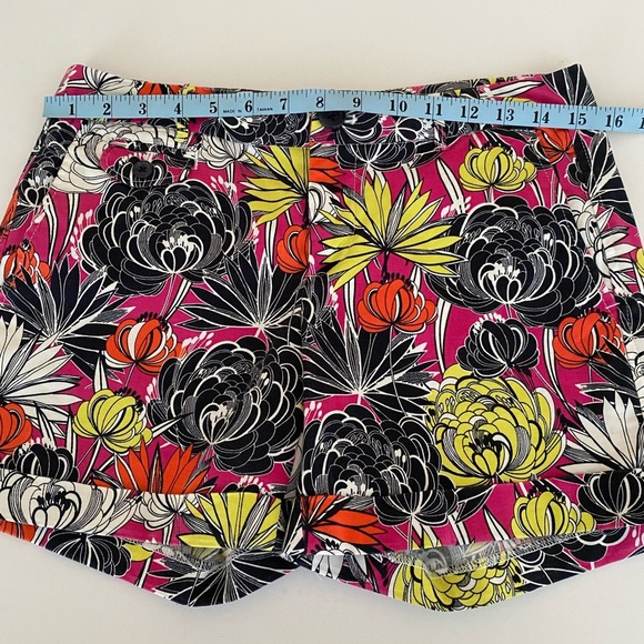 BANANA REPUBLIC Women’s Size 2 Vibrant Floral Tropical Summer Shorts Pockets - Picture 7 of 13